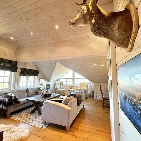 Cozy Ski-in Ski-out On Geilo, Stunning Views!